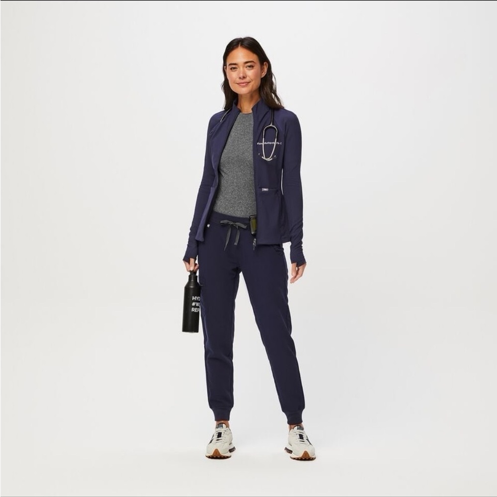 NWT FIGS Women's On-Shift™ ContourKnit™ Jacket - XS/Navy Blue